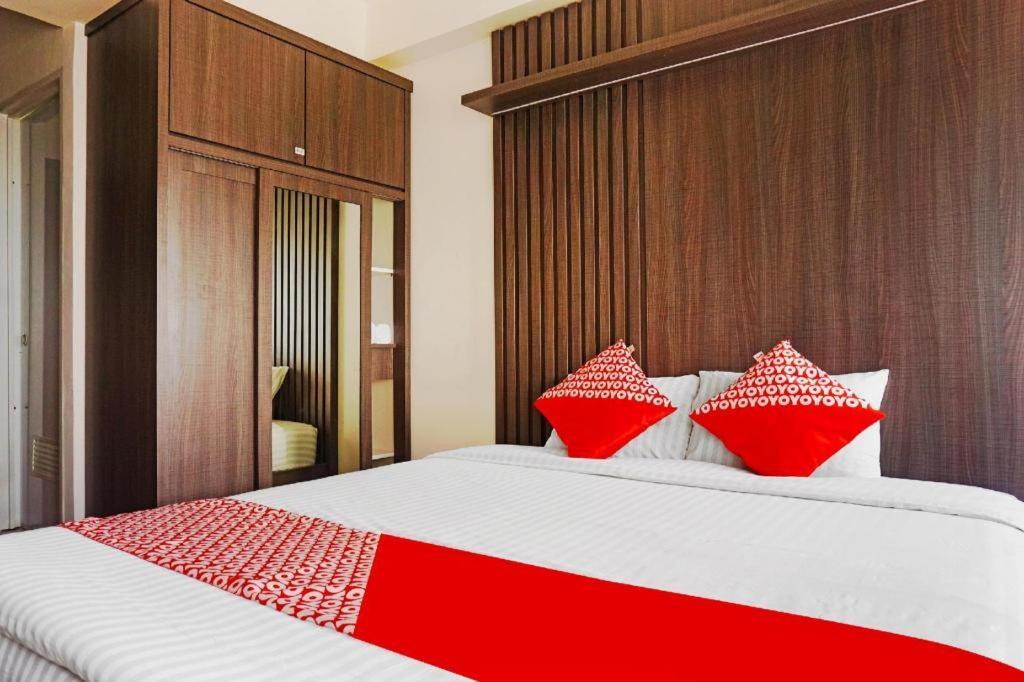 Oyo 91593 San San Rooms Apartment Gunung Putri Square Bogor Esterno foto